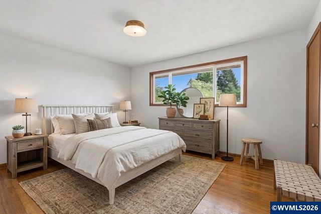 1514 37th Av NW, Salem, OR 97304