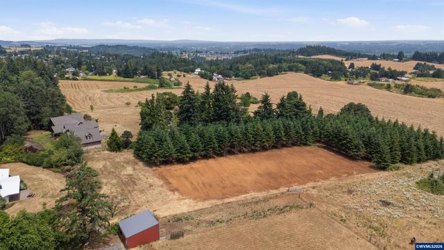 1514 37th Av NW, Salem, OR 97304