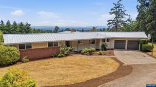 1514 37th Av NW, Salem, OR 97304