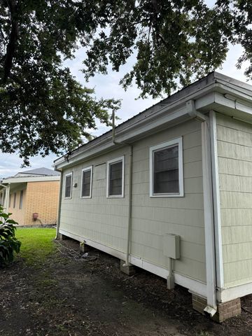 506 Saint Louis St, Thibodaux, LA 70301
