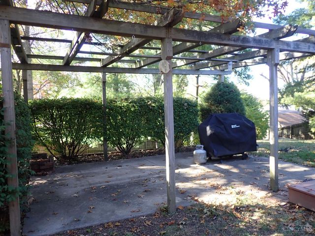 5843 Reswin Drive, Fairfield, OH 45014