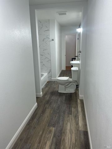 242 Phelan Ave, Vallejo, CA 94590