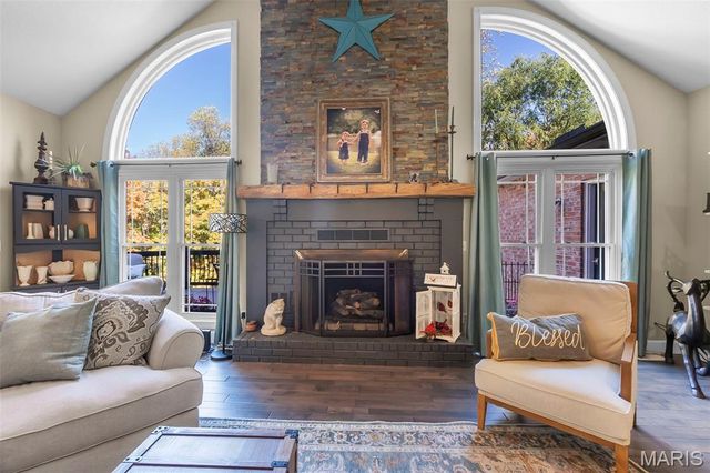 184 Country View Drive, Benton, MO 63736