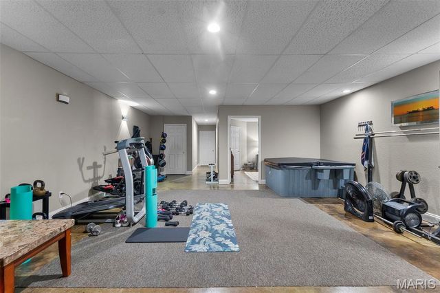 184 Country View Drive, Benton, MO 63736