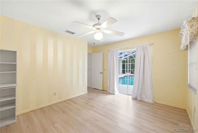 184 Pine Street, Homosassa, FL 34446