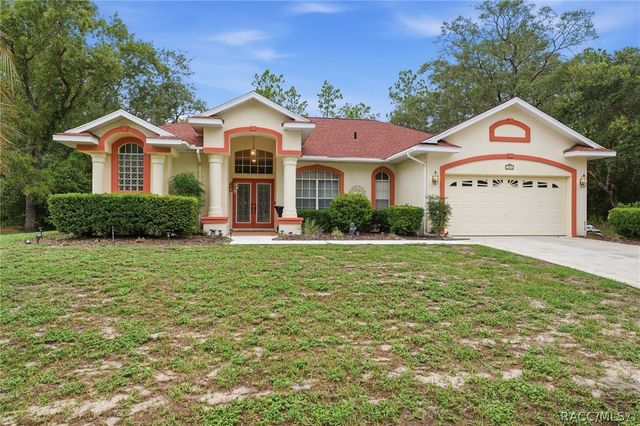 184 Pine Street, Homosassa, FL 34446