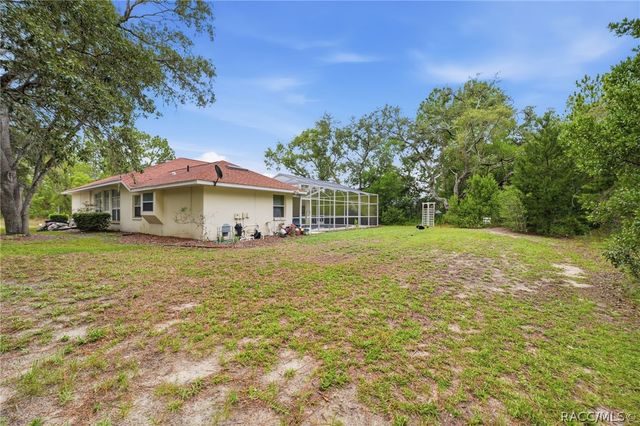 184 Pine Street, Homosassa, FL 34446