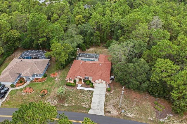184 Pine Street, Homosassa, FL 34446
