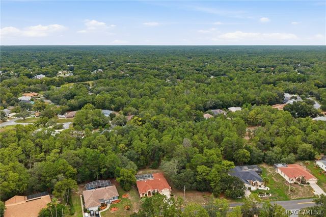 184 Pine Street, Homosassa, FL 34446