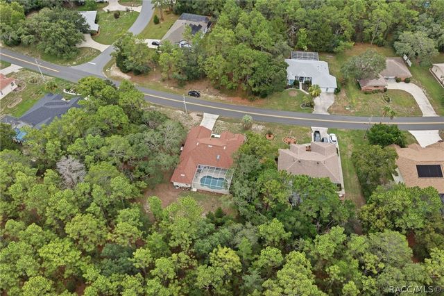 184 Pine Street, Homosassa, FL 34446