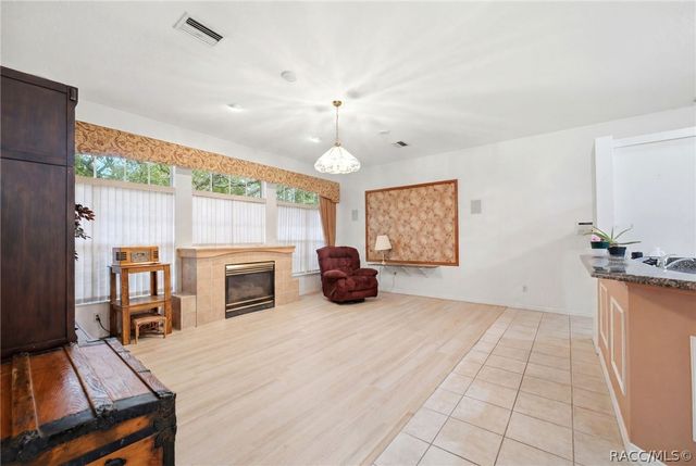 184 Pine Street, Homosassa, FL 34446
