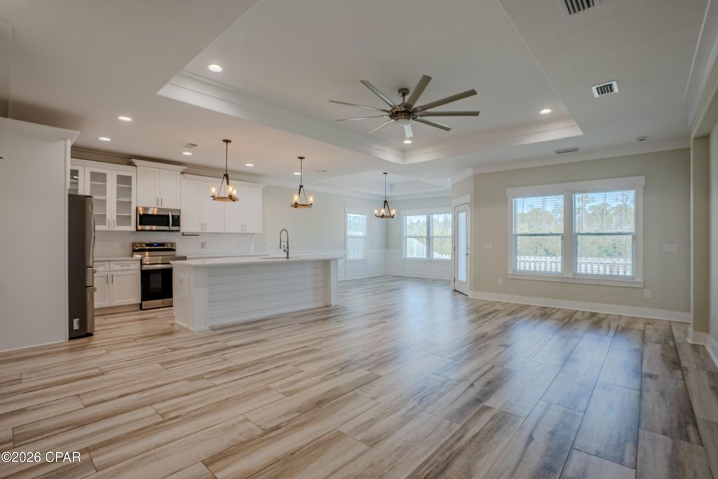Image 4 of property listing at 253 N Wells Street, Panama City Beach, FL 32413