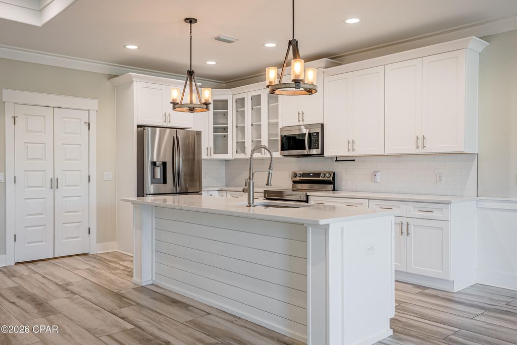 Image 6 of property listing at 253 N Wells Street, Panama City Beach, FL 32413