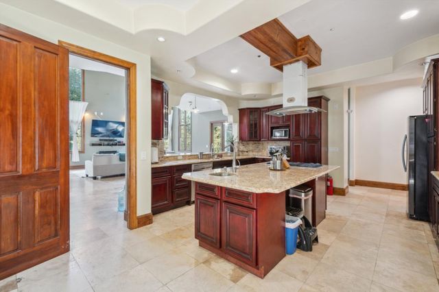 24541 Miller Hill Road, Los Gatos, CA 95033