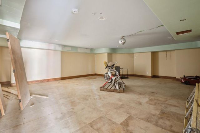 24541 Miller Hill Road, Los Gatos, CA 95033