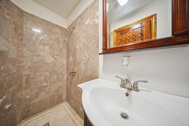 24541 Miller Hill Road, Los Gatos, CA 95033