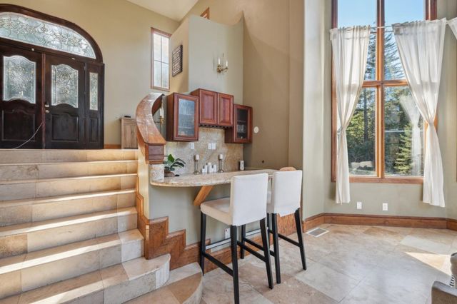 24541 Miller Hill Road, Los Gatos, CA 95033