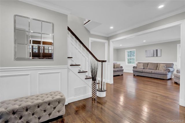 34 Hemingway Drive, Dix Hills, NY 11746