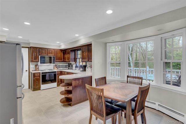 34 Hemingway Drive, Dix Hills, NY 11746