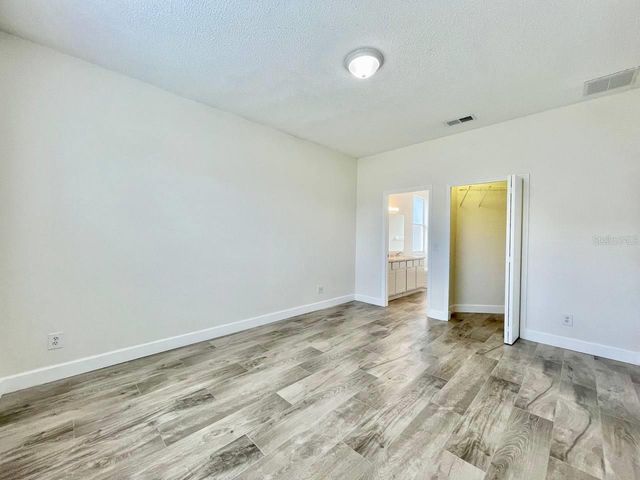 18417 MEADOW BLOSSOM LANE, Tampa, FL 33647