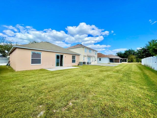 18417 MEADOW BLOSSOM LANE, Tampa, FL 33647