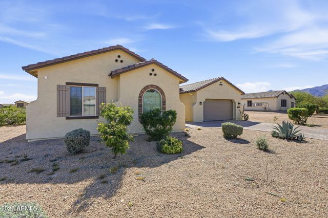19407 W SELDON Lane, Waddell, AZ 85355