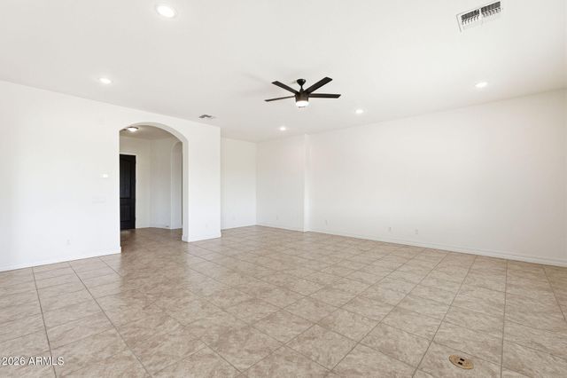 19407 W SELDON Lane, Waddell, AZ 85355