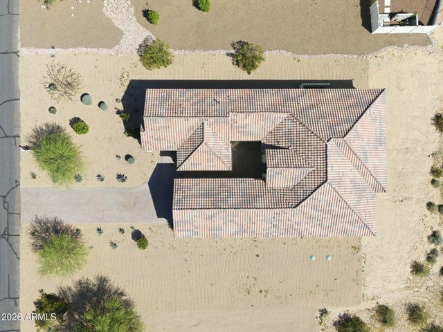 19407 W SELDON Lane, Waddell, AZ 85355