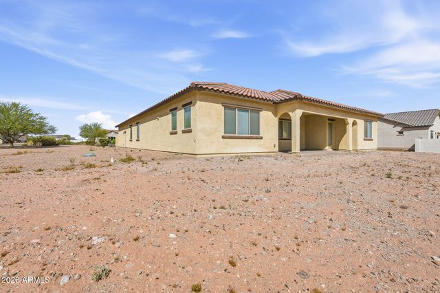19407 W SELDON Lane, Waddell, AZ 85355