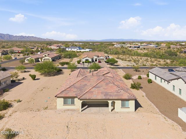 19407 W SELDON Lane, Waddell, AZ 85355