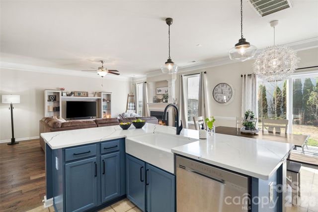 3825 Quay Court, Gastonia, NC 28056