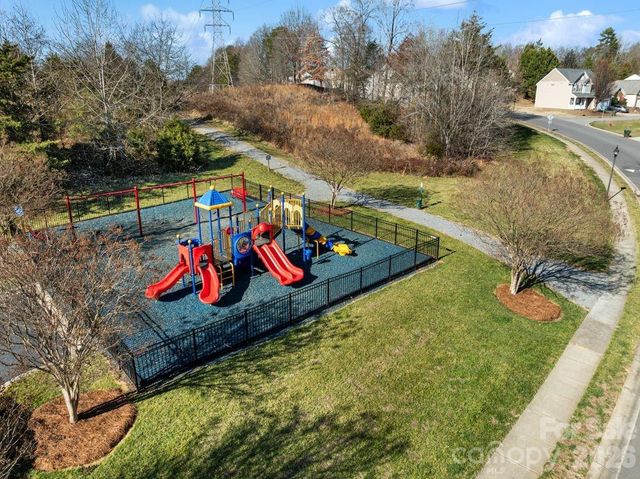 3825 Quay Court, Gastonia, NC 28056