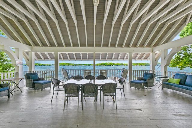 1228 Valley ROAD, Twin Lakes, WI 53181