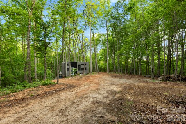108 High Top Mountain Road A & B, Leicester, NC 28748