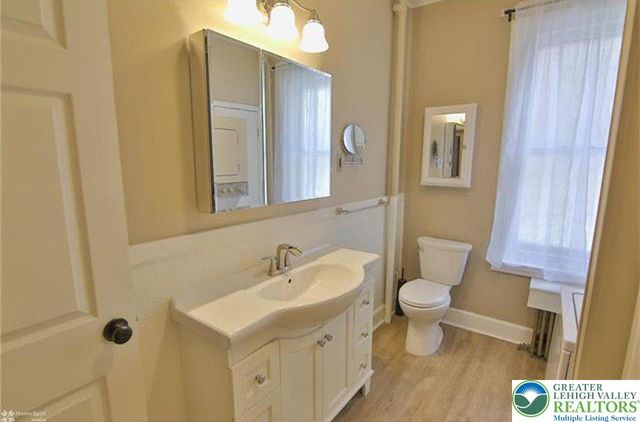 325 North 8th Street 1, Allentown City, PA 18102