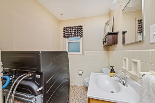 1482 Jay Street, Rochester, NY 14611