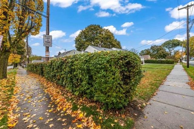 1482 Jay Street, Rochester, NY 14611