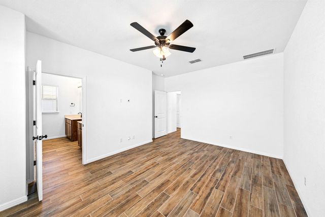 279 Rieber RD, Kyle, TX 78640