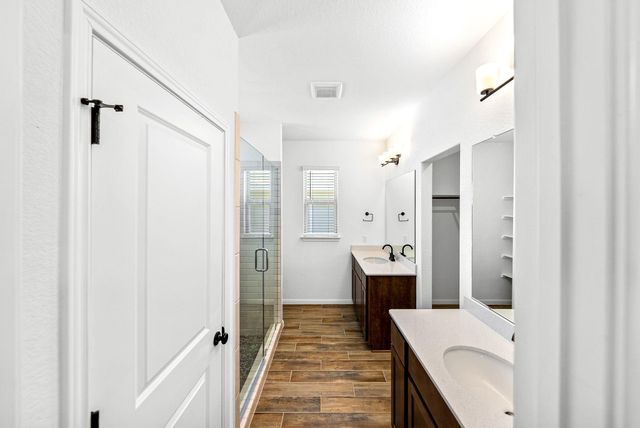 279 Rieber RD, Kyle, TX 78640