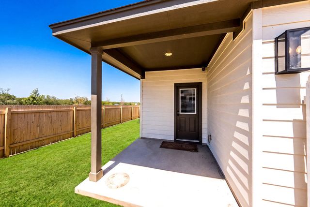 279 Rieber RD, Kyle, TX 78640
