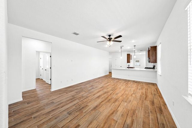 279 Rieber RD, Kyle, TX 78640