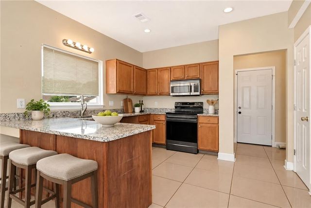5640 Raintree Trce, Oakwood, GA 30566