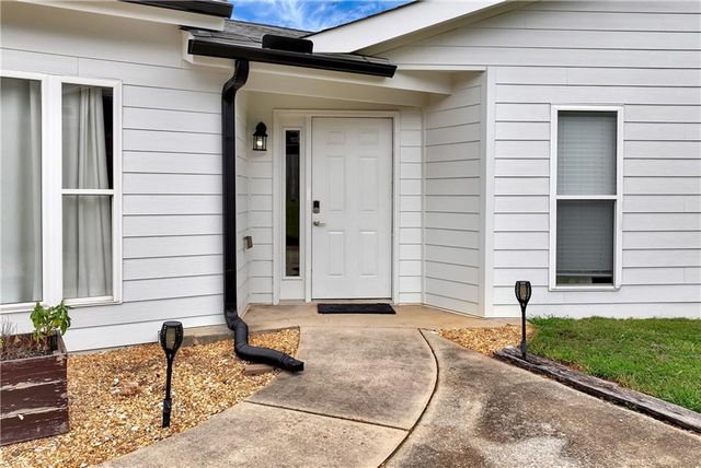 5640 Raintree Trce, Oakwood, GA 30566