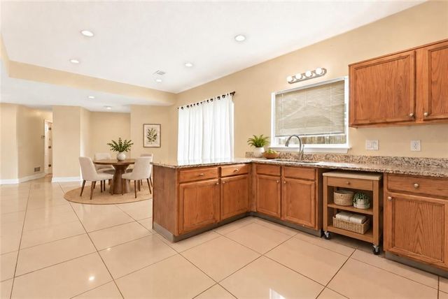 5640 Raintree Trce, Oakwood, GA 30566