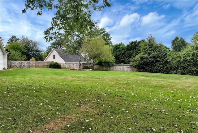 5640 Raintree Trce, Oakwood, GA 30566