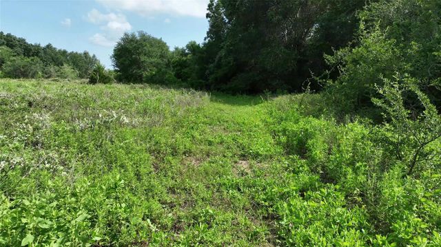 1359 County Road 208, Weimar, TX 78962