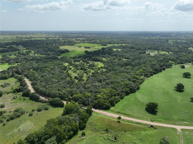 1359 County Road 208, Weimar, TX 78962