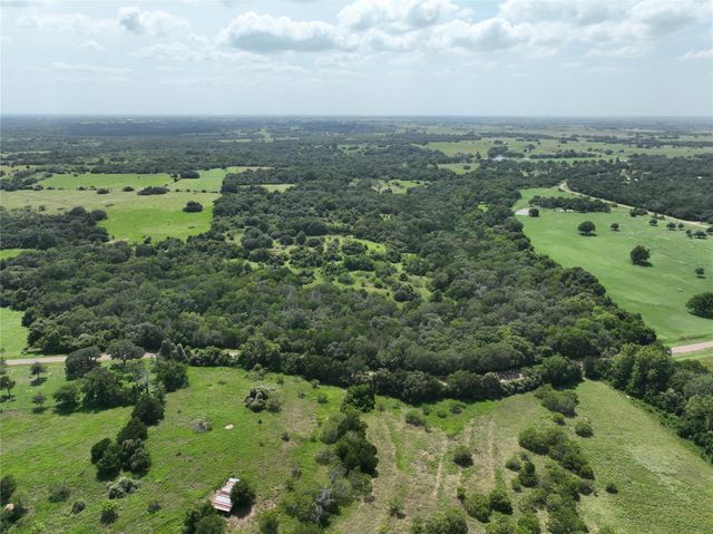 1359 County Road 208, Weimar, TX 78962