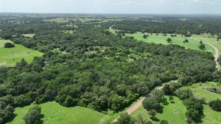 1359 County Road 208, Weimar, TX 78962