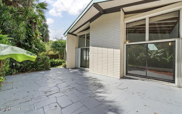 2329 Saint Andrews Circle, Melbourne, FL 32901